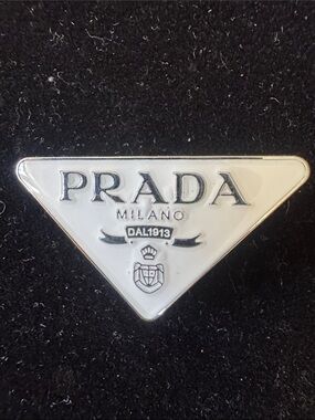Brooch Triangle